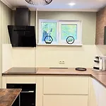 Quiet And Cozy In Apartamento *