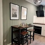 Quiet And Cozy In Appartement *
