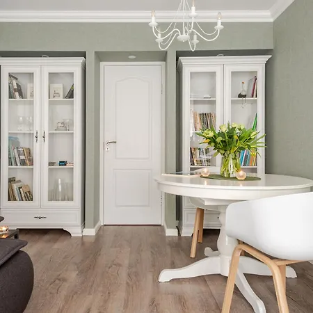 Quiet And Cozy In Appartement